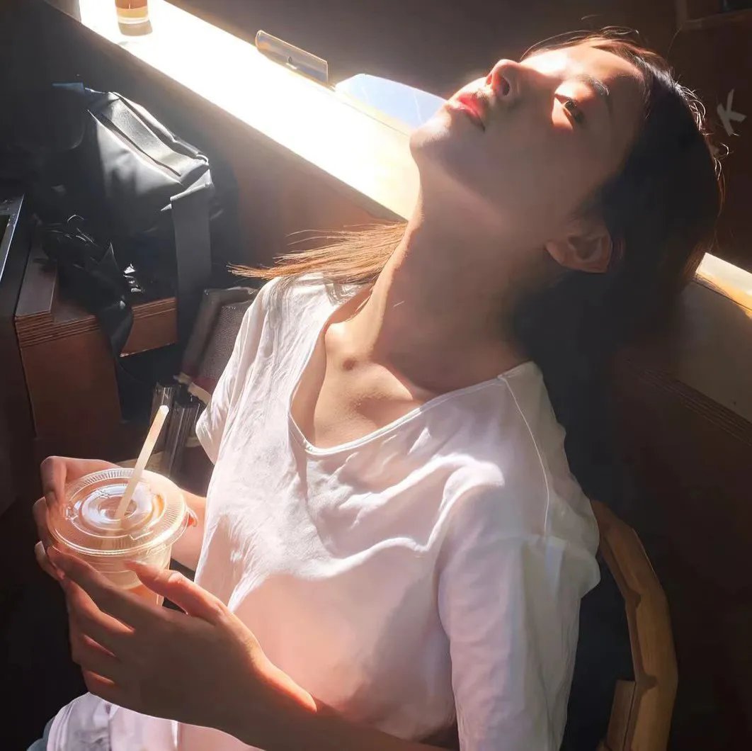丑千金变美后又狂又撩